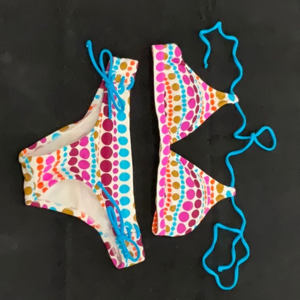 Raisins Woman’s 2 piece bikini